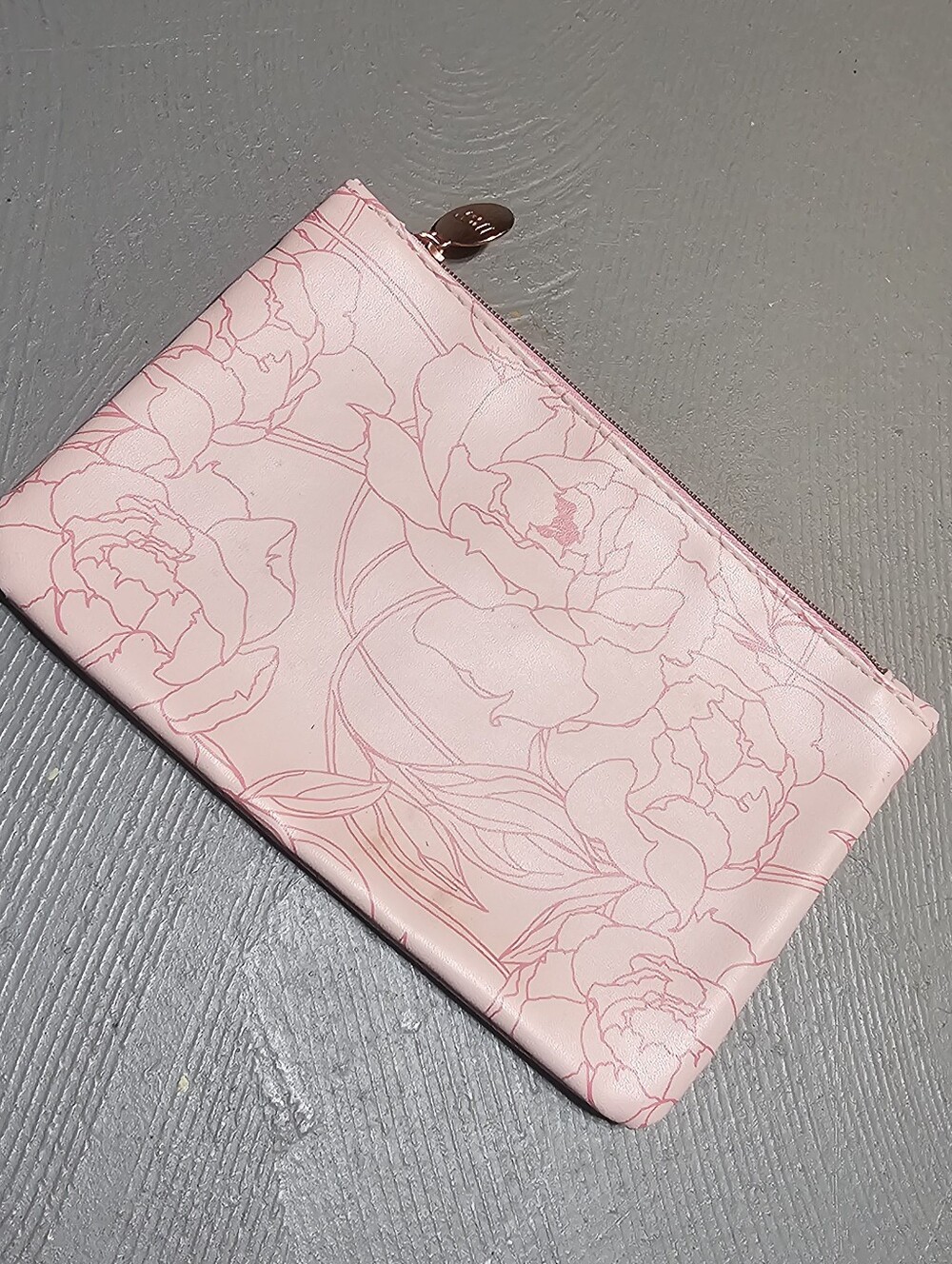 IPSY Glam Bag May 2021 Flower Power